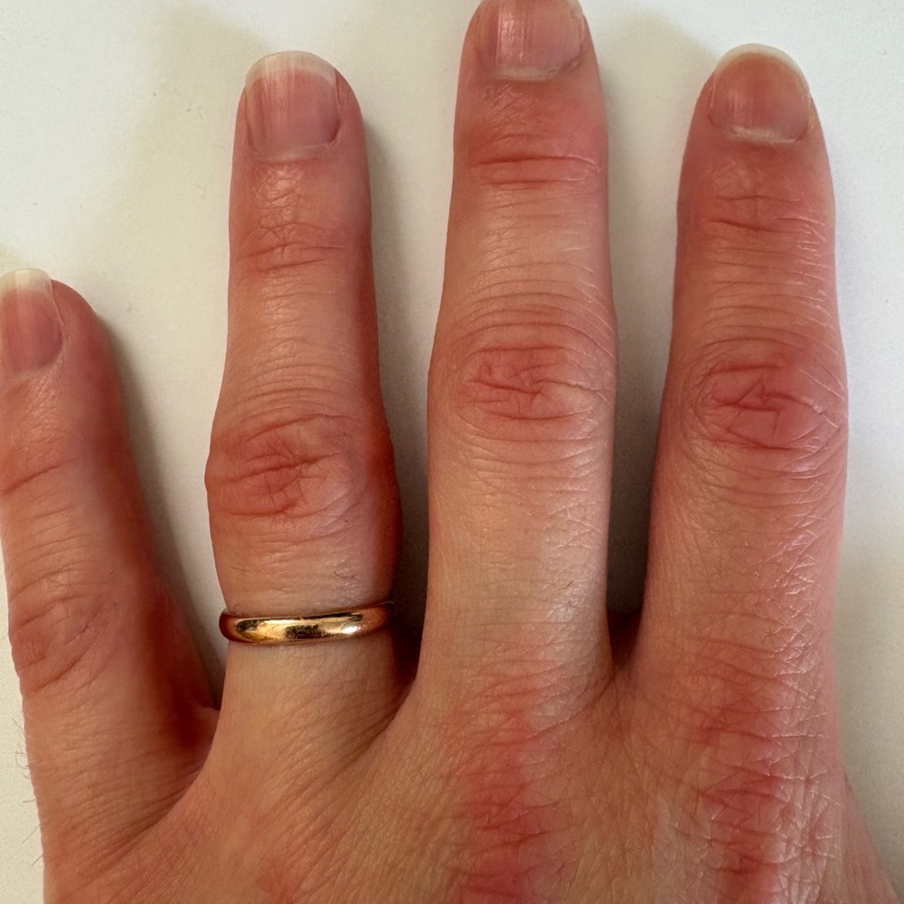 Gold Band Ring